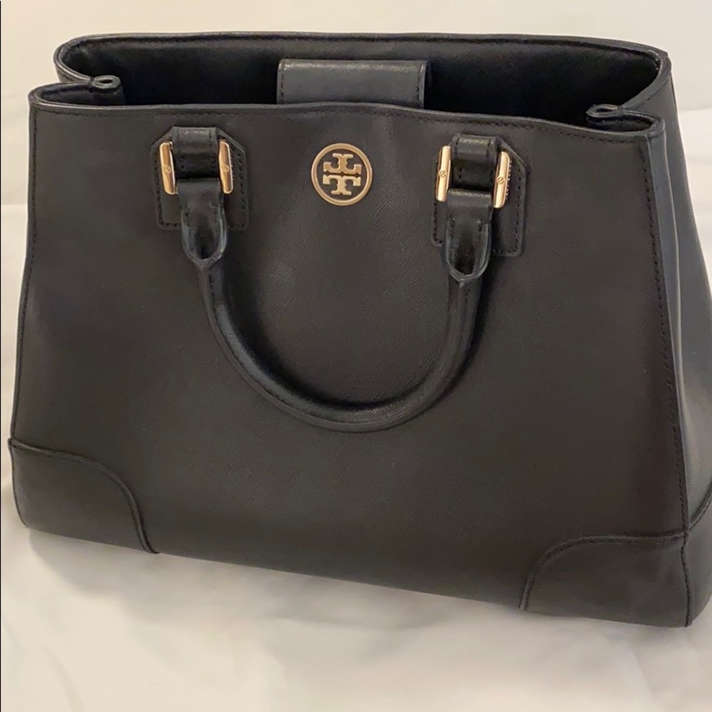 *SOLD* Tory Burch Black Leather Purse